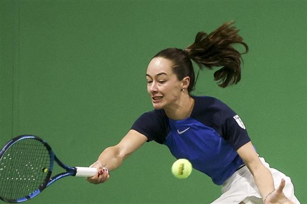 Milli tenisçi Zeynep Sönmez, Avustralya Açık elemelerinde final turuna yükseldi