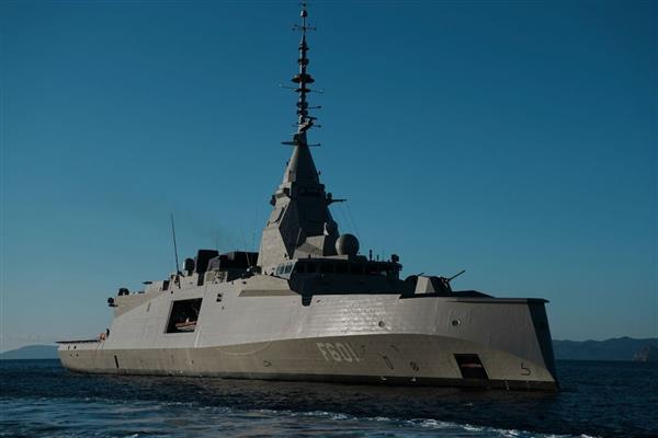 Yunanistan'ın yeni fırkateyni 'Kimon' Saron Körfezi'ne ulaştı