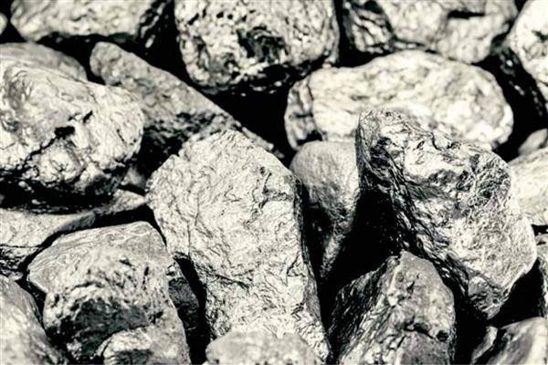 Kalay fiyatları bir haftada yüzde 20 yükselerek 53 bin doların üzerine çıktı