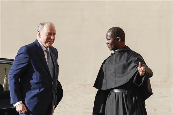 Monako Prensi 2'inci Albert, Papa 14'üncü Leo ile görüşmek üzere Vatikan'da