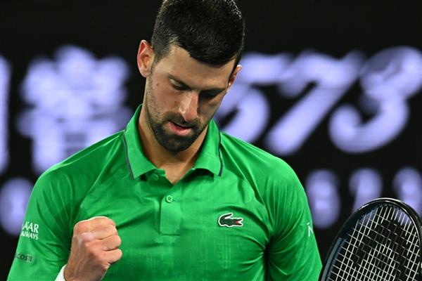 Novak Djokovic, grand slamlerde 400'üncü galibiyetine ulaşarak tenis tarihine geçti