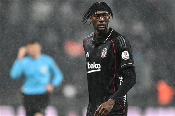 Beşiktaş Tammy Abraham transferini KAP'a bildirdi