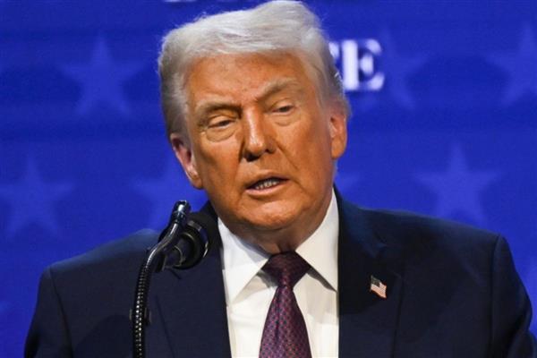 ABD Başkanı Trump, 'Devasa bir armada İran'a ilerliyor' tehdidinde bulundu