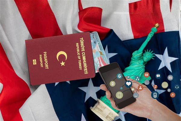 ABD'nin Türkiye Büyükelçiliği, ABD vizesi isteyenlerin sosyal medya hesaplarının 'Herkese Açık' hale getirilmesi gerektiğini duyurdu