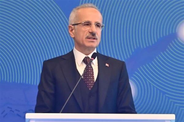 Ulaştırma ve Altyapı Bakanı Uraloğlu'ndan çevre yolu açılışında Aksaray'a hızlı tren müjdesi