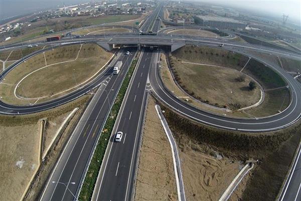 Türkiye'nin duble yol uzunluğu 30 bin kilometreyi aştı, Cumhurbaşkanı Recep Tayyip Erdoğan zaman ve yakıt tasarrufuna dikkat çekti