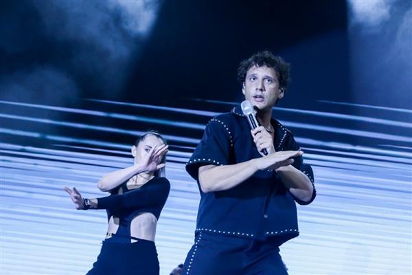 Edis, Spotify'da 1 milyar dinlenmeye ulaşarak Türkiye'nin en çok dinlenen sanatçıları arasındaki yerini güçlendirdi