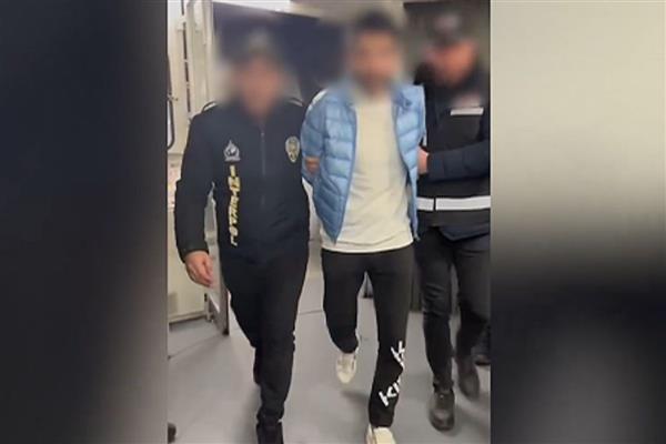 Ayhan Bora Kaplan organize suç örgütü yöneticisi Serdar Sertçelik, Macaristan'dan Türkiye'ye getirildi