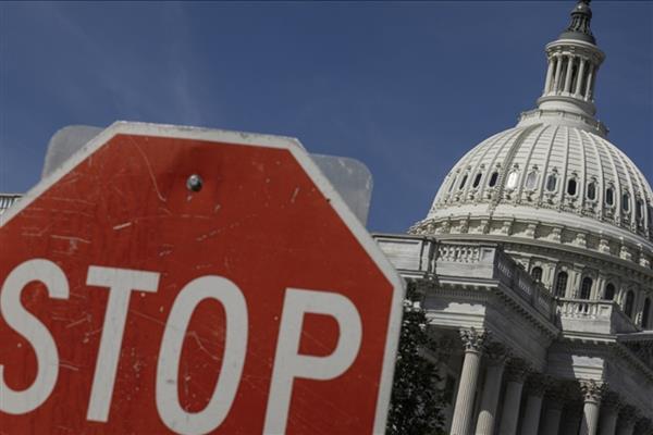 Senato bütçeyi kabul etti ancak Temsilciler Meclisi oylamadı, ABD'de federal hükümet kısmen kapandı