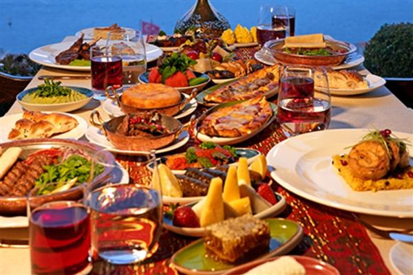 İftar menüleri 500 liradan 7 bin liraya çıktı