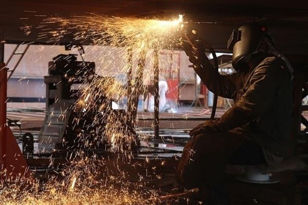 Sanayi üretim endeksi Aralık 2025'te aylık bazda arttı, yıllık azaldı