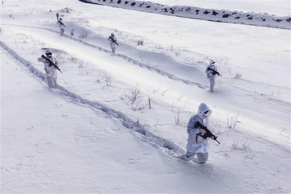 NATO komutanından Almanya'da Türk ordusuna övgü geldi, bu bir hazırlık operasyonu