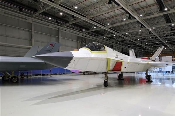 Milli Muharip Uçak KAAN'ın yeni prototipleri ortaya çıktı