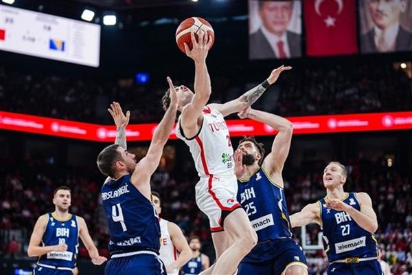Türkiye, FIBA'nın Dünya Kupası Avrupa Elemeleri güç sıralamasında ilk sırada