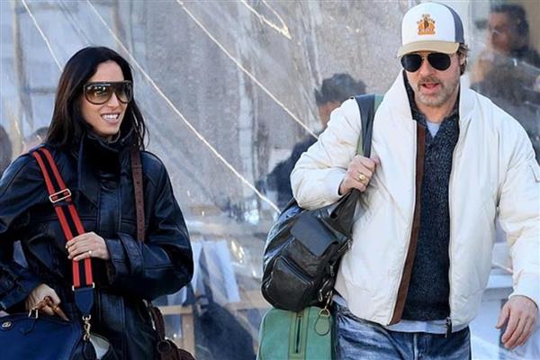 Brad Pitt ile Ines de Ramon üç ay aranın ardından Yunanistan'da birlikte görüntülendi