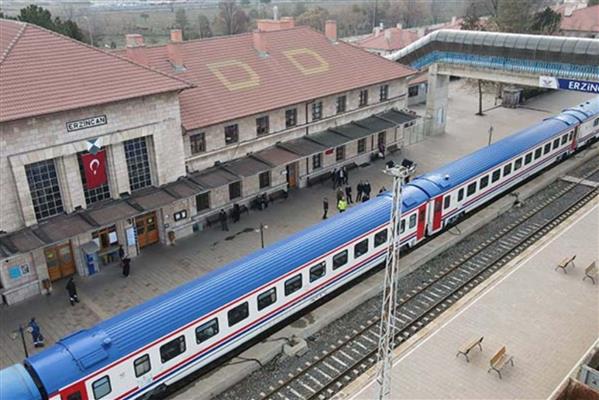 Türkiye Cumhuriyeti Devlet Demiryolları 2025 yılında 60 gar ve istasyonu yeniledi