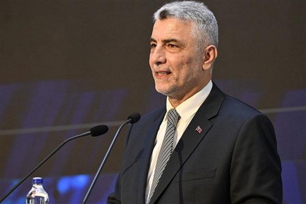 Bakan Bolat, Türkiye'nin OECD ülkeleri arasında Polonya ile birlikte en hızlı büyüyen ikinci ülke olduğunu açıkladı