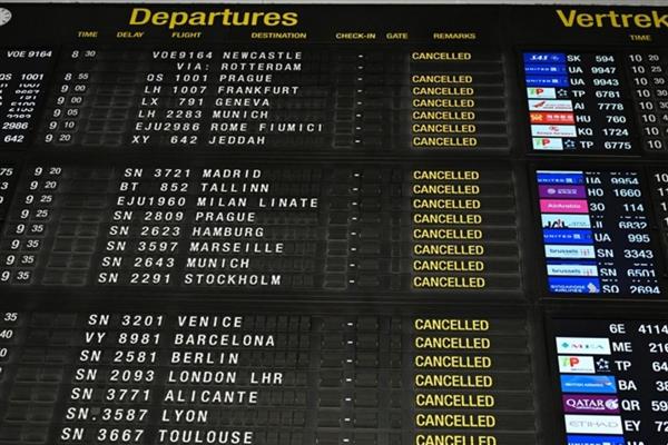 Belçika'da havalimanı çalışanlarının grevi nedeniyle 12 Mart'ta gidiş yönlü planlanan bütün seferler iptal edildi