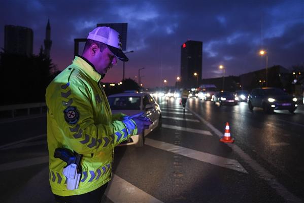 İş dünyasının kalbi İstanbul'da dronlu taralı alan denetimi