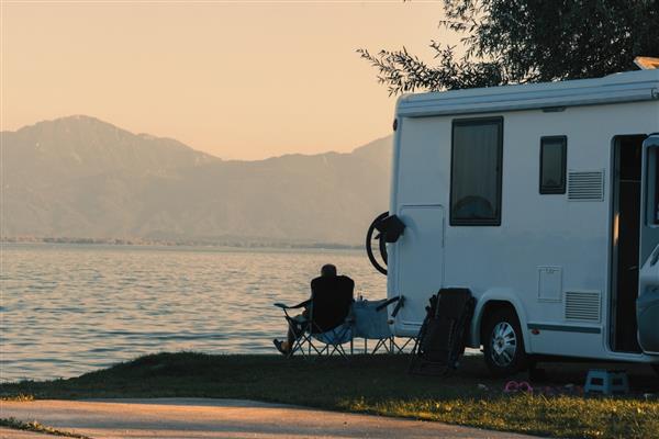 Tekirdağ Büyükşehir Belediyesi'nin yeni kararıyla şehir içi karavan parkları yasaklandı