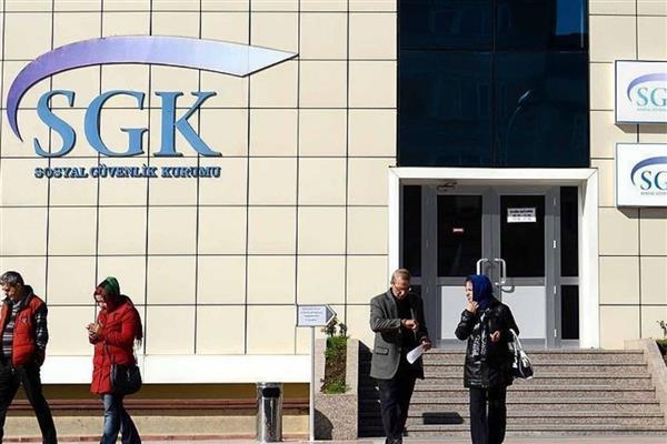 SGK'den çalışanlara yönelik yemek ödemelerinde 300 lira sınırı uygulanacak
