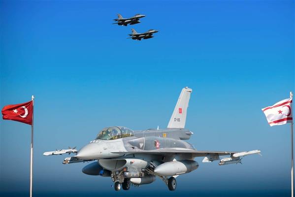 Milli Savunma Bakanlığı 6 Türk F-16'sının KKTC'ye konuşlandırıldığını duyurdu