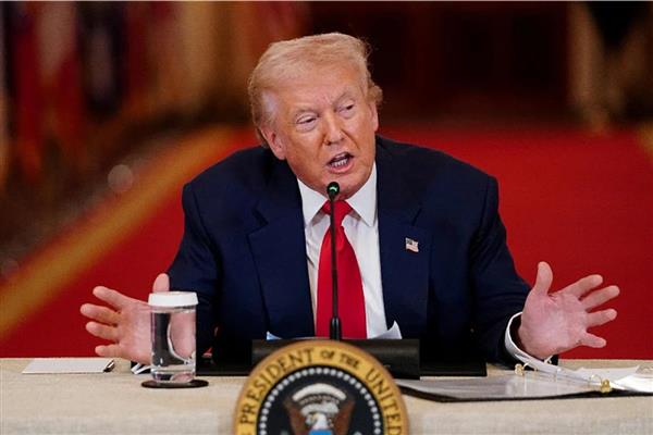 Trump'tan 'Petrol fiyatlarındaki kısa vadeli artış, dünya barışı için ödenmesi gereken küçük bir bedeldir, sadece aptallar farklı düşünür' çıkışı