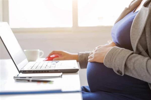 Meclis'ten geçen yeni düzenleme ile doğum izni 24 haftaya çıkıyor, SGK ödemeleri artıyor ve babalık izni eşitleniyor