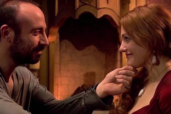 Halit Ergenç ve Meryem Uzerli, ödüllü yönetmen Özcan Alper'in yeni filmiyle 15 yıl sonra ilk kez aynı projede