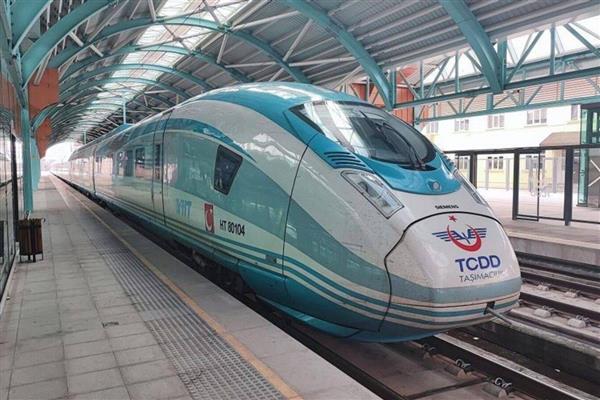 Bayramda Ankara-İstanbul arasında 6 ek YHT seferi gerçekleştirilecek