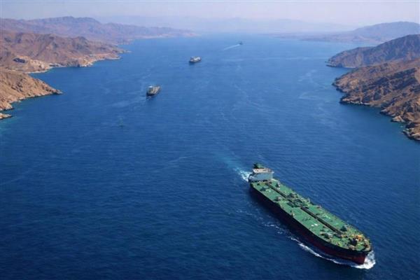 Güney Kore'nin Hürmüz Boğazı'ndan geçiş için İran dahil ilgili ülkelerle görüştüğü bildirildi