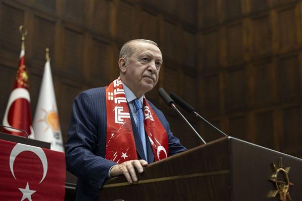 Erdoğan'dan 'Önceliğimiz ülkemizin bu fırtınalı dönemi kazasız belasız atlatmasıdır' açıklaması