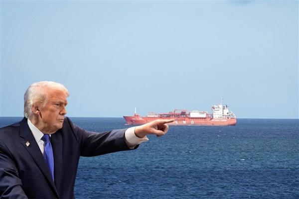 ABD'nin deniz ablukasına rağmen Hürmüz'de Çin ve İran bağlantılı gemi trafiği sürüyor