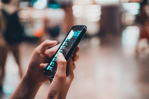 Pasaporta işlenmeyen çift SIM'li telefonlar 1 Mayısta kapanabilir