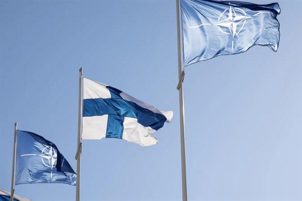 Finlandiya'da hükümet, nükleer silahların önünü açan yasa teklifini parlamentoya sundu