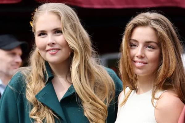 Prenses Amalia ve kardeşi Alexia'ya yönelik suikast girişimi ortaya çıkarıldı zanlı baltalarla yakalandı