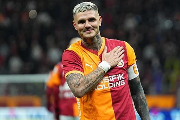 Mauro Icardi'den sitemli şampiyonluk kutlaması