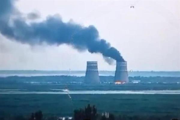 Rusya, Ukrayna'nın Zaporijya Nükleer Santrali'ne topçu saldırısı düzenlediğini açıkladı