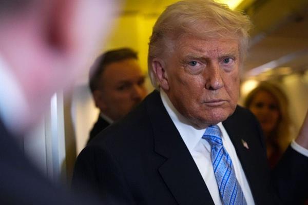 Trump, İran'a saldırıları başlatmayı "son 1 saat kala" erteleme kararı aldığını söyledi
