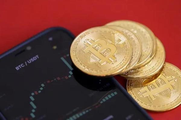 Bitcoin artan jeopolitik risklerle yeniden 74 bin doların altına geriledi
