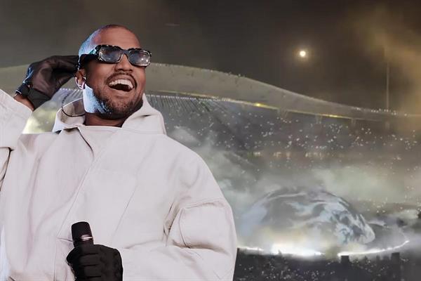 Kanye West'in İstanbul konserini 120 bin kişi stattan, 80 bin kişi de YouTube'dan canlı izledi
