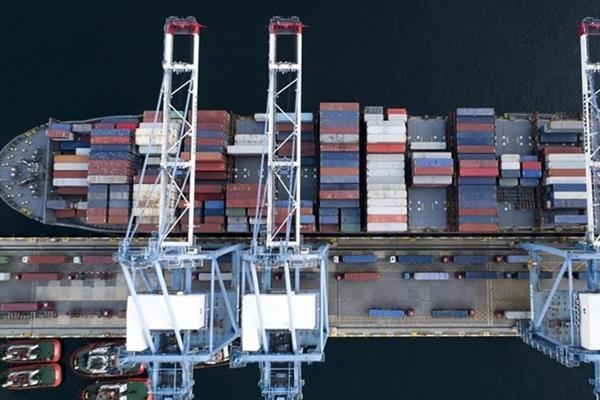 Almanya'nın ihracatı nisanda beklentilerin üzerinde arttı