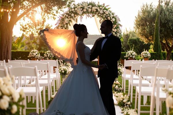 Milyonluk düğün ekonomisinde Türkiye yükselişi, Asya ve Körfez çiftleri evlilik için rotayı Türkiye'ye çevirdi