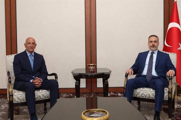Tom Barrack Hakan Fidan'la görüştü, güçlü müttefik mesajı verdi