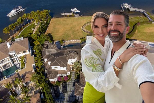 Bahamalar'daki düğünün ardından Donald Trump Jr ve Bettina Anderson Florida'da milyon dolarlık arazi satın aldı