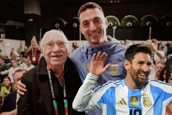 Lionel Scaloni, 91 yaşındaki efsane gazeteci için Messi sırrını açıkladı