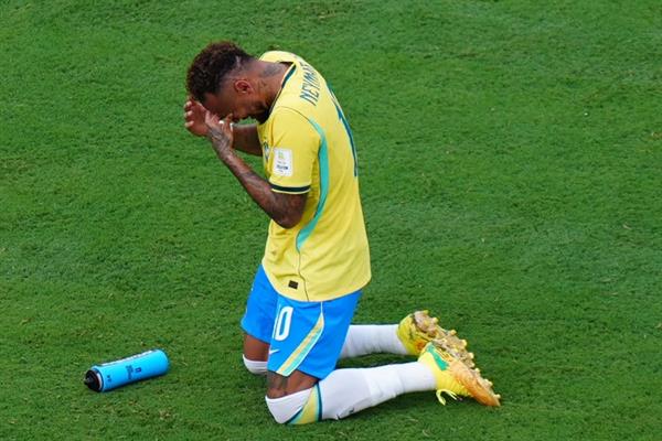 Norveç yenilgisinin ardından Neymar milli takım kariyerini noktaladığını açıkladı