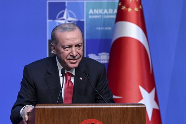 Erdoğan: Sayın Trump'la yapıcı görüşmelerin savunma sanayinde somut neticelere vesile olacağına inanıyorum