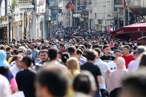 Dünya Nüfus Günü'nde Türkiye'nin son nüfus verileri açıklandı