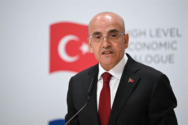 Hazine ve Maliye Bakanı Şimşek, sanayi üretim verilerini değerlendirdi